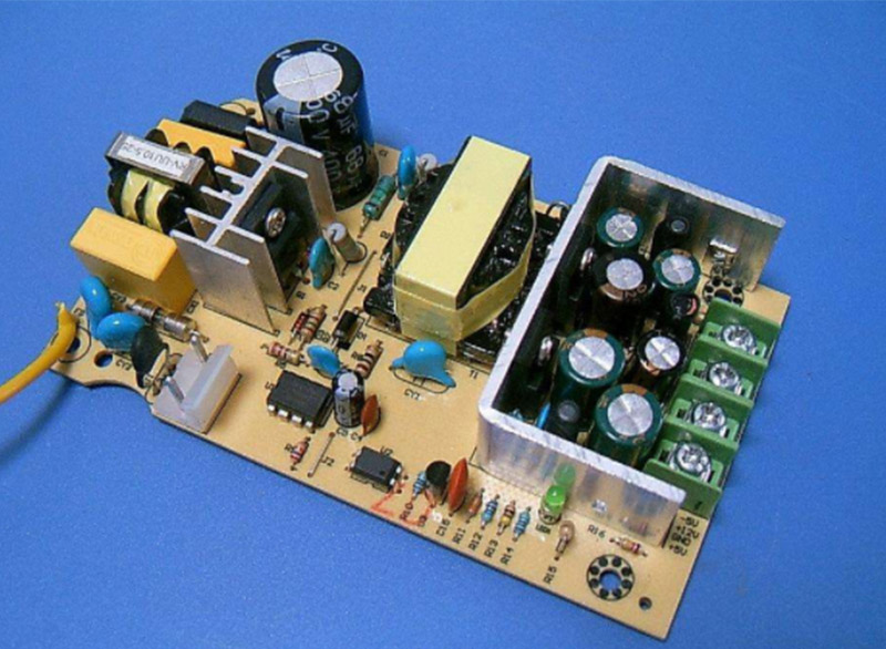 薄膜電容器在開關電源上的應用 薄膜電容器在開關電源上的應用